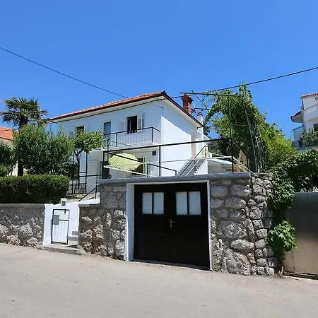 Apartment In With One-bedroom 1 Silo (Krk)