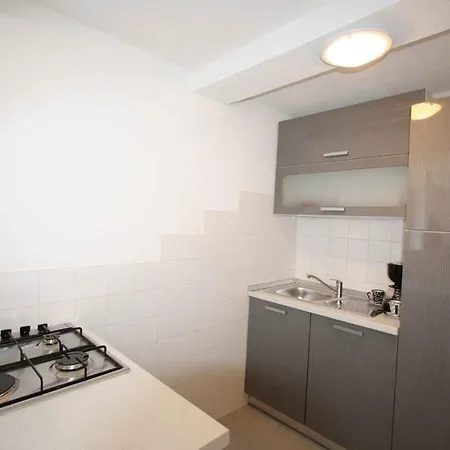 In With One-bedroom 1 Apartmán *