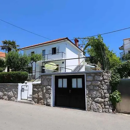 In With One-bedroom 1 Apartmán Šilo